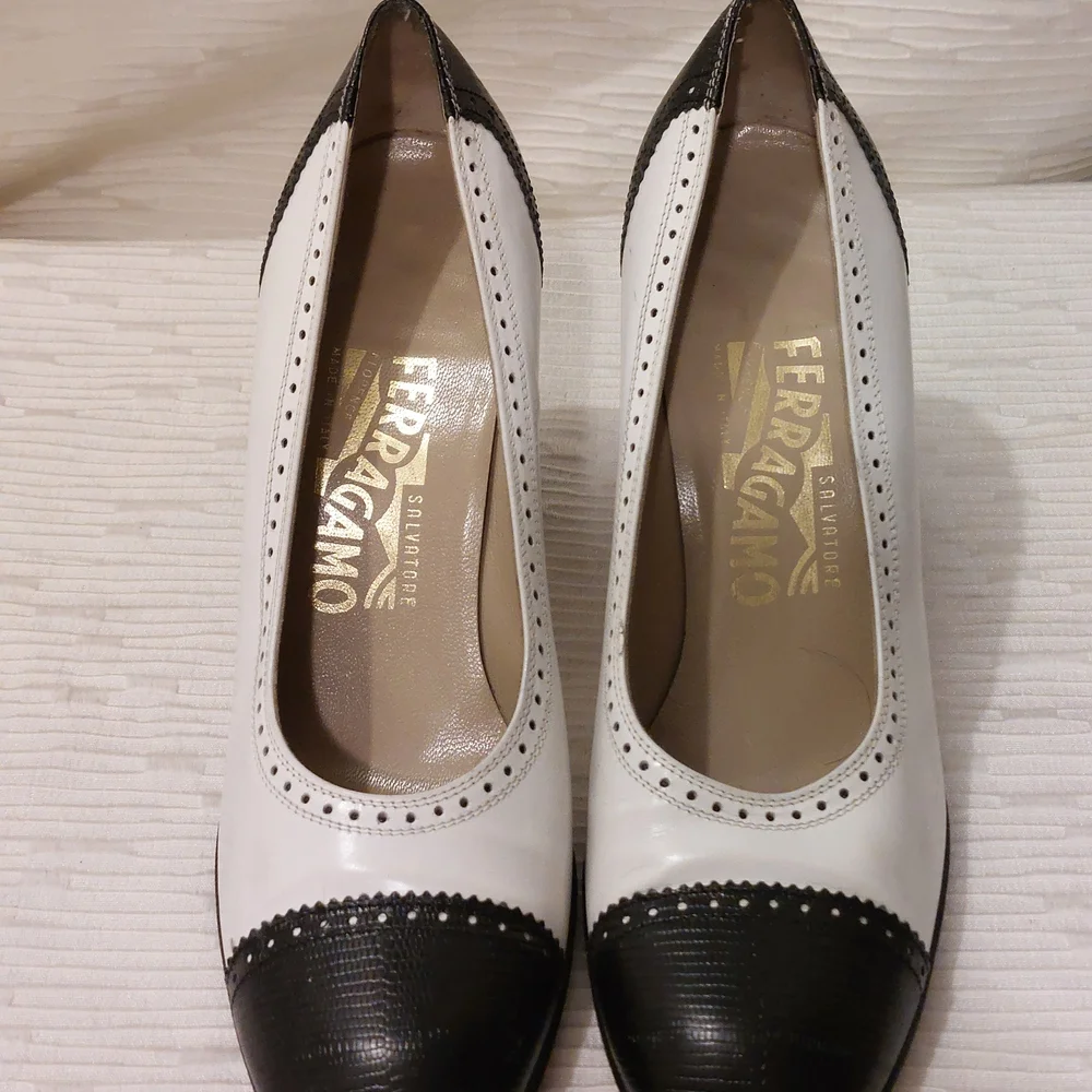 Leather Salvatore Ferragamo Black and White Heels Size 6.5 - Picture 6 of 15
